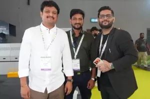 B2B Networking Moment